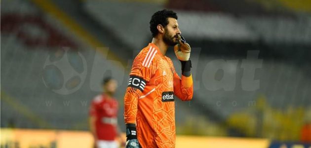 محمد الشناوي يوضح موقفه من الرحيل عن الأهلي وسبب مشاجرته مع طبيب الهلال السوداني