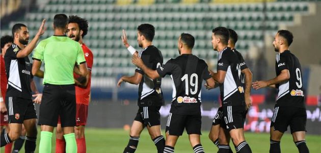 عمرو-السولية-يغادر-مباراة-الأهلي-وحرس-الحدود-مصابًا - كورة 365 - kooora365 - kora 365 - كوره 365 بث مباشر مباريات اليوم عمرو-السولية-يغادر-مباراة-الأهلي-وحرس-الحدود-مصابًا