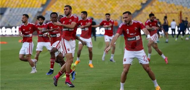 بدلاء الأهلي أمام الاتحاد السكندري في الدوري.. أفشة يُجاور مروان عطية